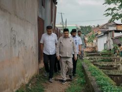 Ketua DPRD Kota Jambi Tinjau Drainase Pemicu Banjir di Solok Sipin