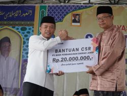 Gubernur Al Haris Salurkan Bantuan Rp 20 Juta dari Bank Jambi ke Ponpes Sulthon Fattah Merangin