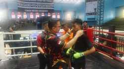 KAPOLRESTA JAMBI BERI SEMANGAT PETARUNG DI KEJUARAAN KAPOLDA FIGHTER MATCH: JUNJUNG SPORTIVITAS, KOBARKAN SEMANGAT JUARA!*