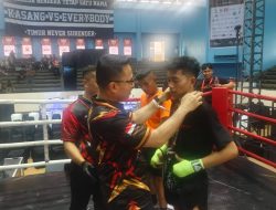 KAPOLRESTA JAMBI BERI SEMANGAT PETARUNG DI KEJUARAAN KAPOLDA FIGHTER MATCH: JUNJUNG SPORTIVITAS, KOBARKAN SEMANGAT JUARA!*
