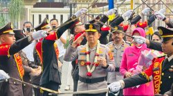 Disambut Pedang Pora dan Seloko Adat, Irjen Pol Widodo Tiba di Mapolda Jambi
